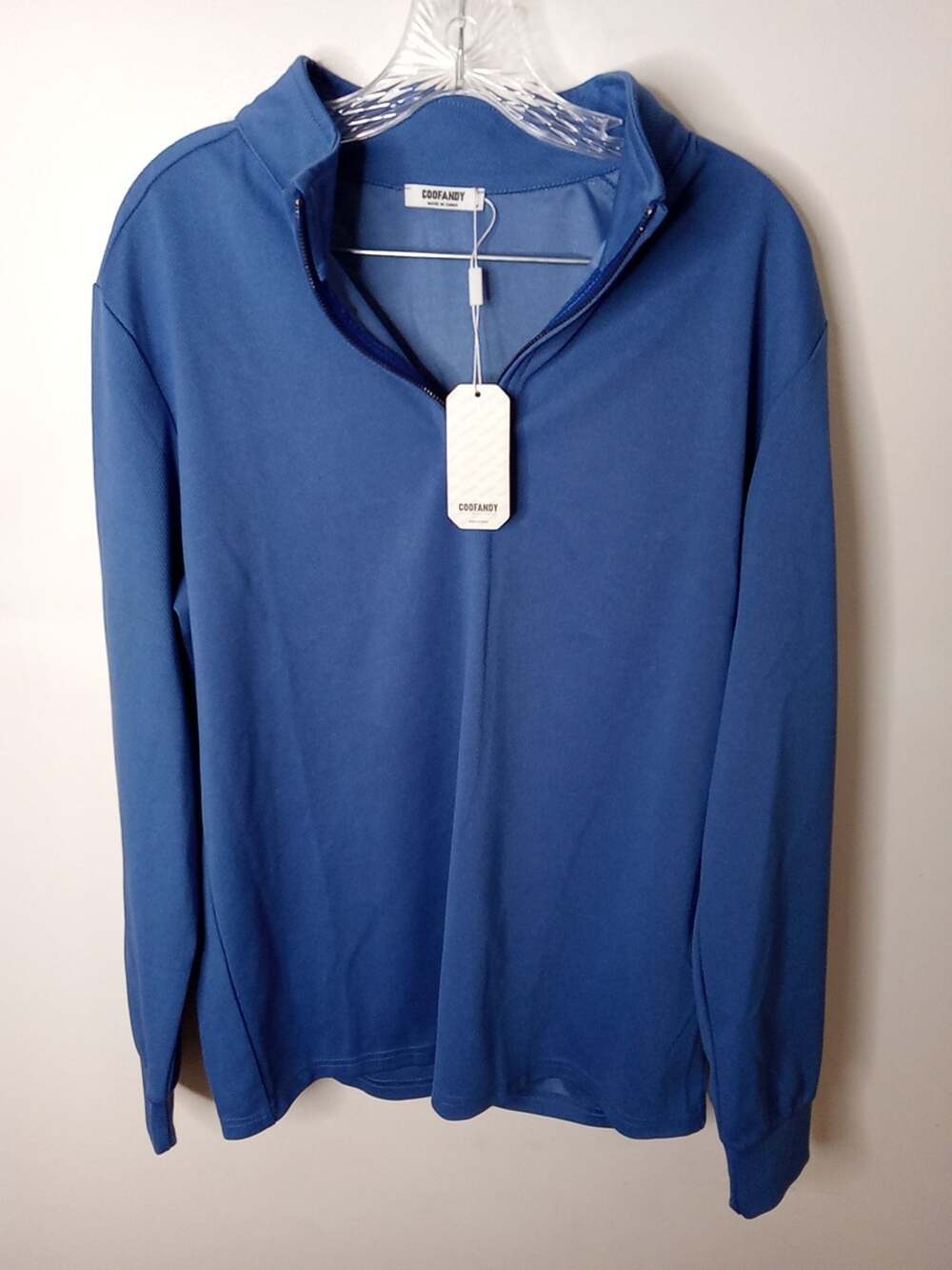 NWT COOFANDY Men's Size Medium Long sleeve top. Athleisure,